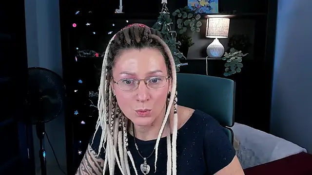 UmaSpace online show from 12/20/25, 05:14