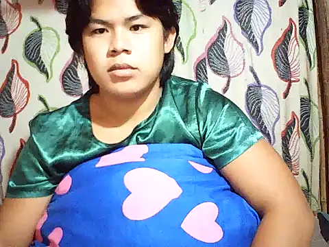 Huntrix2025 online show from 10/06/25, 09:23