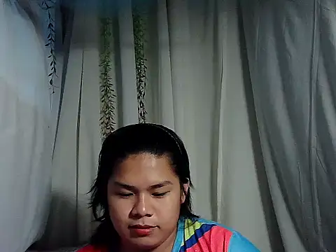 Huntrix2025 online show from 02/25/26, 10:25