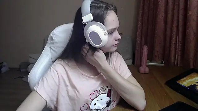 SharybbFace online show from 10/19/25, 03:12