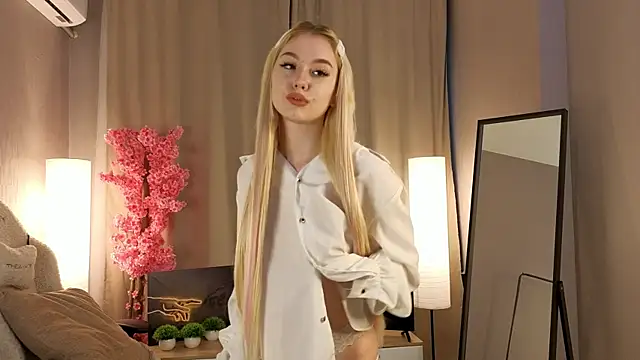 Flirty lee online show from 10/13/25, 02:06