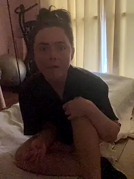 Mia Winters online show from 11/15/25, 02:57