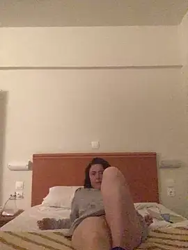 Mia Winters online show from 04/17/26, 06:00