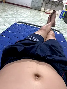 Snapshot of vila25cm chatting on 10/28/25, 01:58 vila25cm online show from 10/28/25, 01:58