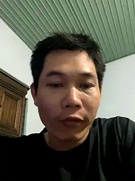 Snapshot of vila25cm chatting on 11/03/25, 03:02 vila25cm online show from 11/03/25, 03:02
