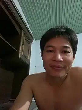 Snapshot of vila25cm chatting on 02/01/26, 02:04 vila25cm online show from 02/01/26, 02:04