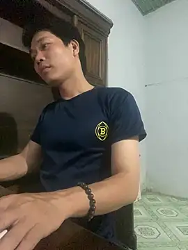 Snapshot of vila25cm chatting on 02/03/26, 01:49 vila25cm online show from 02/03/26, 01:49