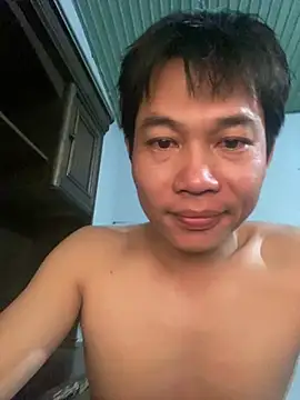Snapshot of vila25cm chatting on 02/05/26, 03:27 vila25cm online show from 02/05/26, 03:27