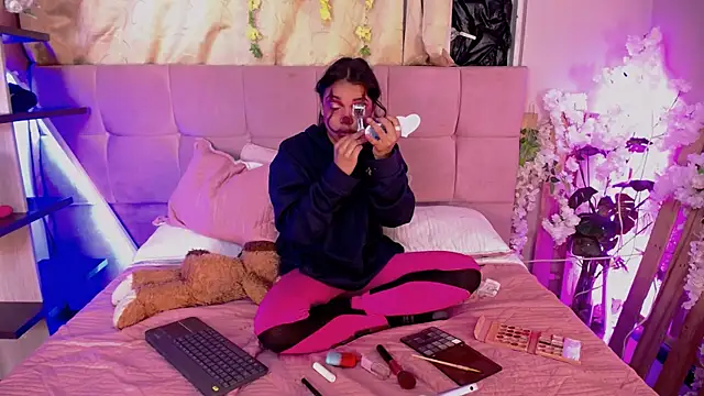 Dakashyten online show from 10/31/25, 06:47