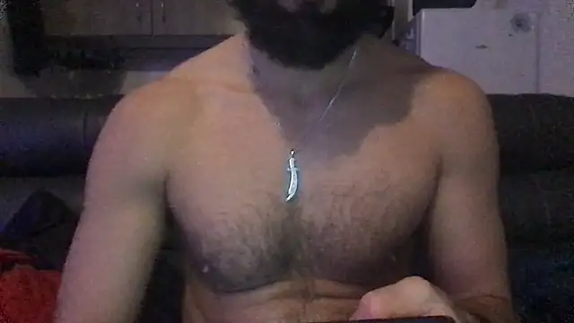 Snapshot of flambeur93 chatting on 11/07/25, 08:31 flambeur93 online show from 11/07/25, 08:31