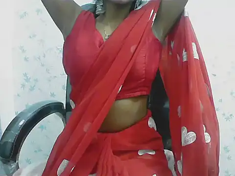 Snapshot of short_girl_ chatting on 03/29/26, 04:18 short girl online show from 03/29/26, 04:18