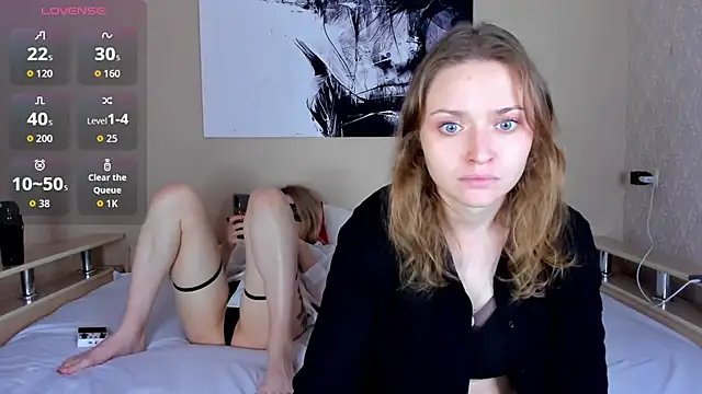 Snapshot of Linda_Bryant-Eva chatting on 09/20/25, 09:43 Linda Bryant-Eva online show from 09/20/25, 09:43