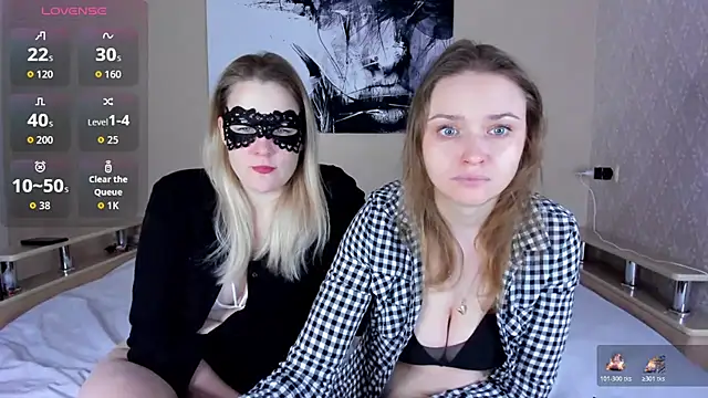 Snapshot of Linda_Bryant-Eva chatting on 11/29/25, 07:33 Linda Bryant-Eva online show from 11/29/25, 07:33