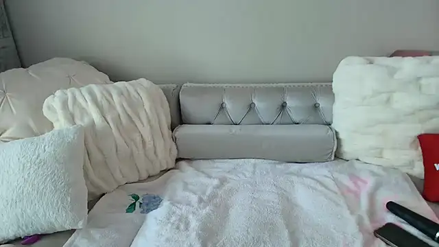 BarbieKarly online show from 09/30/25, 07:30