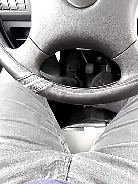 Snapshot of Ajbn_69 chatting on 09/15/25, 04:18 Ajbn 69 online show from 09/15/25, 04:18