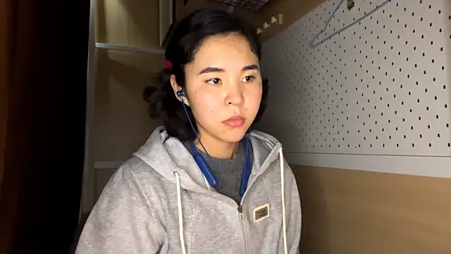 Snapshot of JennyCarpenter chatting on 03/31/26, 09:53 JennyCarpenter online show from 03/31/26, 09:53