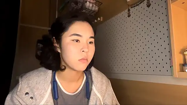 Snapshot of JennyCarpenter chatting on 04/15/26, 04:52 JennyCarpenter online show from 04/15/26, 04:52