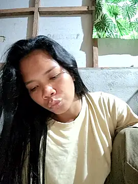 Snapshot of Desires69 chatting on 01/11/26, 06:13 Desires69 online show from 01/11/26, 06:13