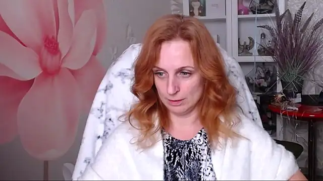 Snapshot of Venus_love1 chatting on 12/12/24, 06:10 Venus love1 online show from 12/12/24, 06:10