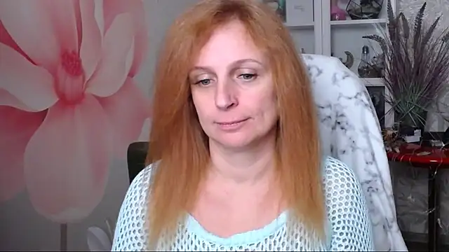 Snapshot of Venus_love1 chatting on 12/13/24, 06:49 Venus love1 online show from 12/13/24, 06:49