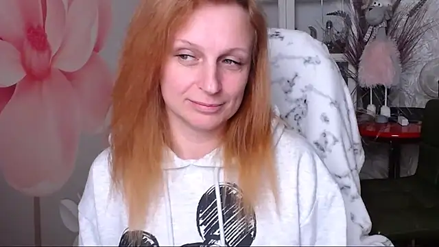 Snapshot of Venus_love1 chatting on 01/17/25, 06:02 Venus love1 online show from 01/17/25, 06:02