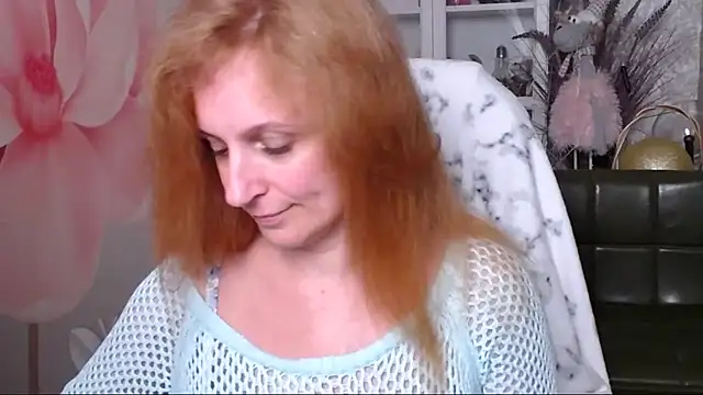 Snapshot of Venus_love1 chatting on 03/13/25, 10:10 Venus love1 online show from 03/13/25, 10:10