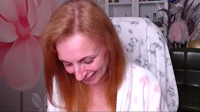 Snapshot of Venus_love1 chatting on 03/15/25, 08:21 Venus love1 online show from 03/15/25, 08:21