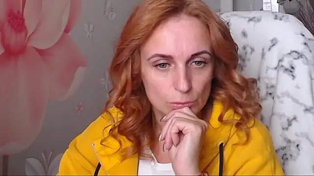 Snapshot of Venus_love1 chatting on 10/09/25, 12:36 Venus love1 online show from 10/09/25, 12:36