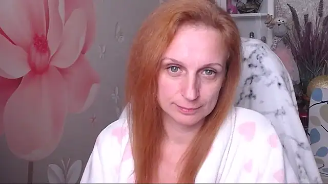 Snapshot of Venus_love1 chatting on 10/23/25, 05:01 Venus love1 online show from 10/23/25, 05:01