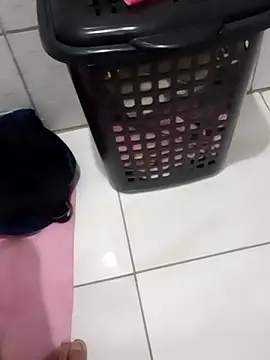 picaduranela online show from 11/22/25, 09:19