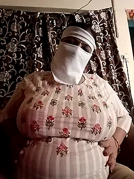 Love-890 online show from 11/02/25, 10:39