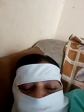 Love-890 online show from 11/14/25, 07:07