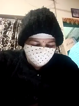 Love-890 online show from 12/17/25, 12:00