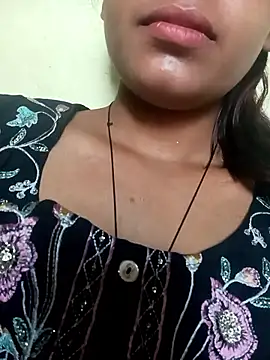 Aaisha-16 online show from 05/27/26, 01:57