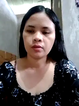 sweet bella16 online show from 10/17/25, 11:51