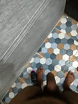 bold guy 1234 online show from 10/04/25, 04:54