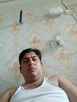 Snapshot of Love40777 chatting on 10/21/25, 06:58 Love40777 online show from 10/21/25, 06:58