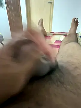 hornylonda139 online show from 10/17/25, 03:47