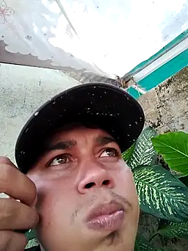 Snapshot of Alex_man23 chatting on 02/20/26, 05:57 Alex man23 online show from 02/20/26, 05:57