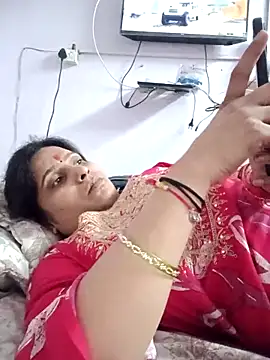 aliya-jaan71 online show from 10/13/25, 03:45