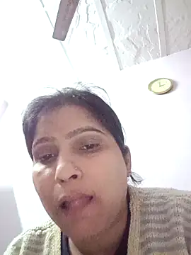 aliya-jaan71 online show from 12/21/25, 09:27