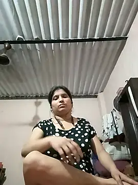 Snapshot of aliya-jaan71 chatting on 04/29/26, 05:52 aliya-jaan71 online show from 04/29/26, 05:52