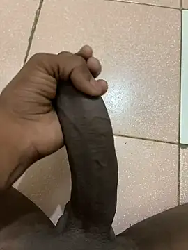 Snapshot of Prtkkk chatting on 10/06/25, 07:11 Prtkkk online show from 10/06/25, 07:11