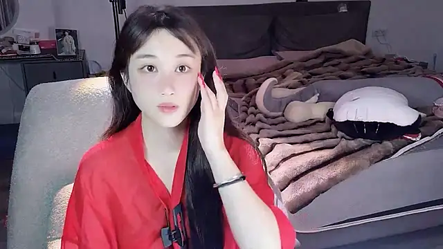 Snapshot of naiyaomeimei chatting on 09/27/25, 04:17 naiyaomeimei online show from 09/27/25, 04:17