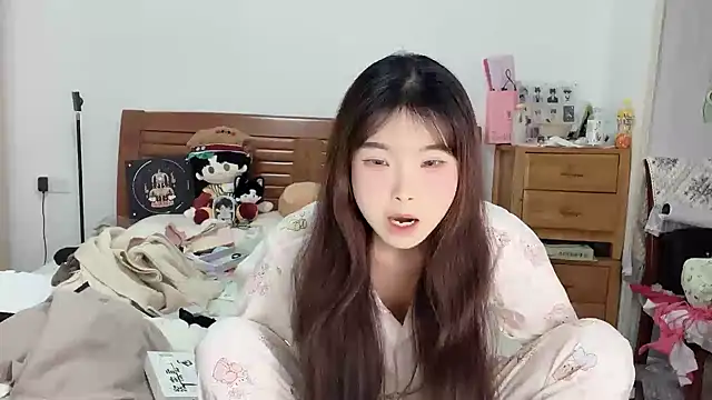 Akong11 online show from 09/27/25, 05:51