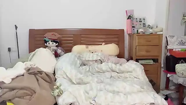 Akong11 online show from 10/27/25, 10:58