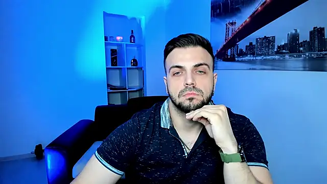 Snapshot of Jace_Thorne chatting on 12/18/25, 02:12 Jace Thorne online show from 12/18/25, 02:12