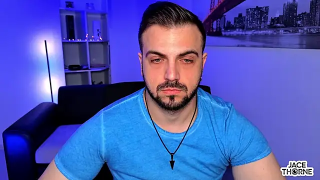 Snapshot of Jace_Thorne chatting on 04/01/26, 04:02 Jace Thorne online show from 04/01/26, 04:02