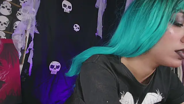 agathaaiko6 online show from 11/05/25, 12:43