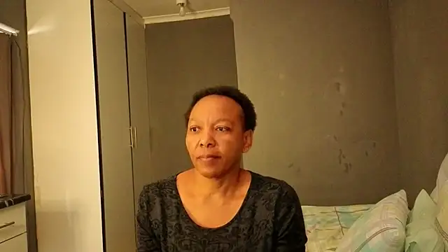 Lillyan N online show from 11/07/25, 09:42